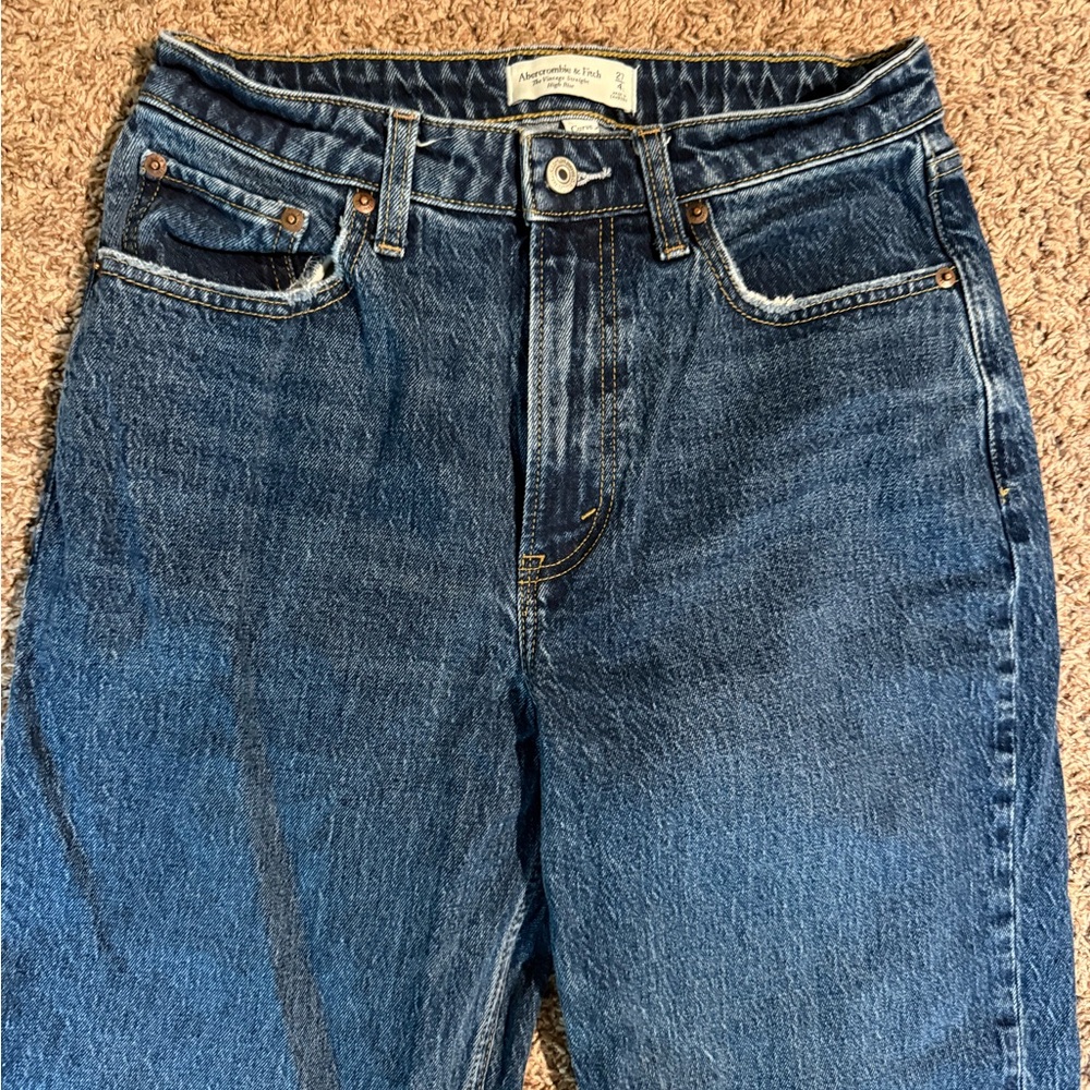 Abercrombie & Fitch Curve Love High Rise The Vintage Straight Dark Wash Jean